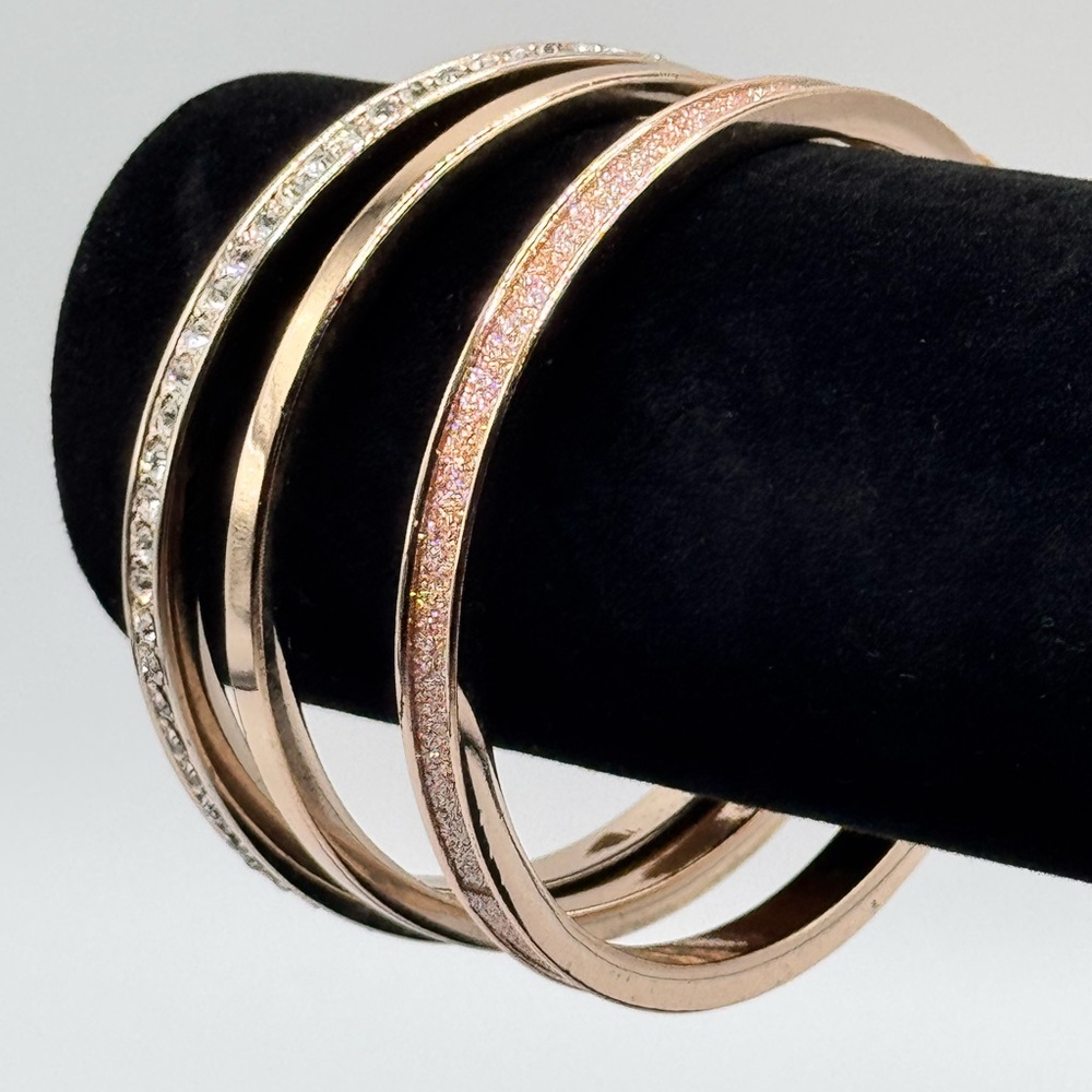 Elegant Rose Gold Color Metal Bangle Set